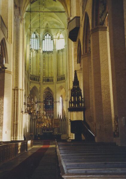 Datei:Stralsund 2001 Marienkirche 2.jpg