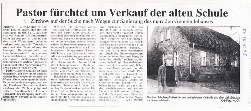 Datei:1998 Zirchow Schulhaus alt.jpg