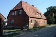 Kirch Kogel-KA Dobbertin 133 (2002).jpg