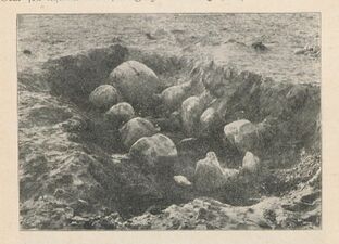 Hünengräber 1906 Güstrow Beltz H1 S22.jpg