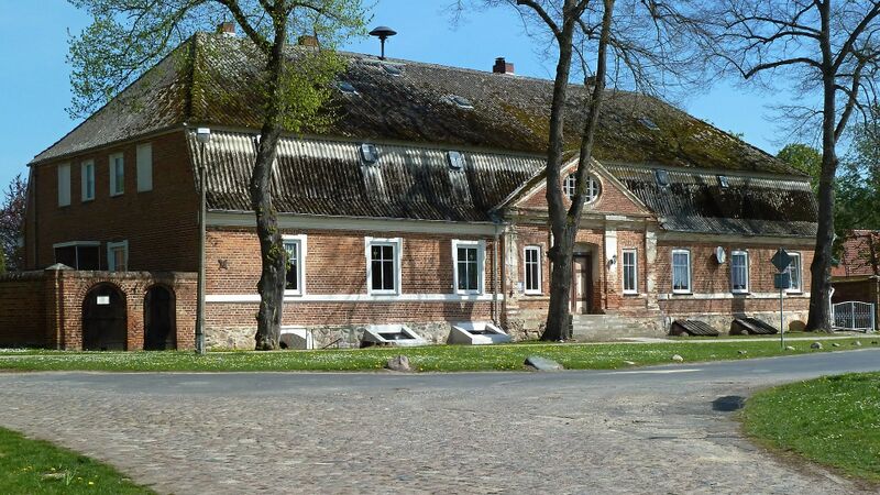 Datei:Fotopa Nehringen, Barockschloss k.jpg