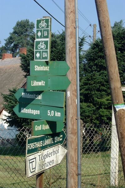 Datei:Garden-KA Dobbertin 887 (2002).jpg