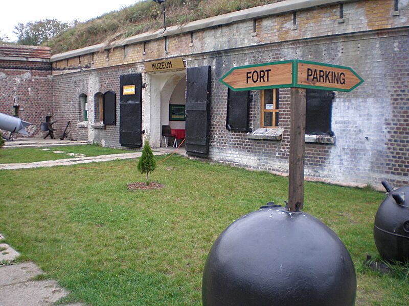 Datei:Swinemünde Anlage 01.JPG