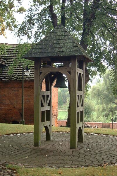 Datei:Bad Sülze-35 (2003).jpg