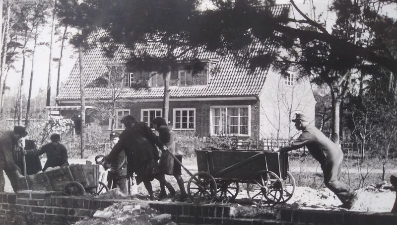 Datei:1952 Schule NAW3.jpg