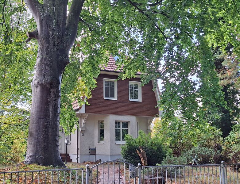 Datei:Zempin-Haus Eden 2024.jpg