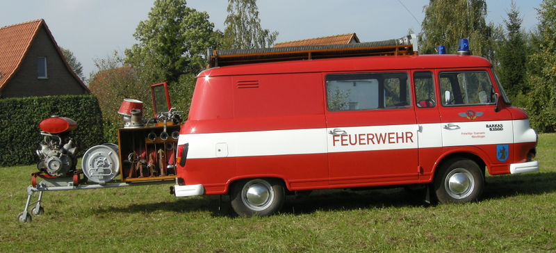 Datei:Moenchhagen B1000 restauriert 2014 a.jpg