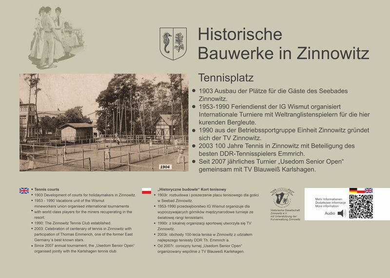 Datei:Zinnowitz historische Zeittafel Tennisplatz.jpg