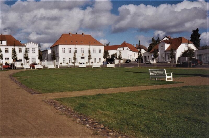 Datei:2004 Putbus Rügen 2.jpg