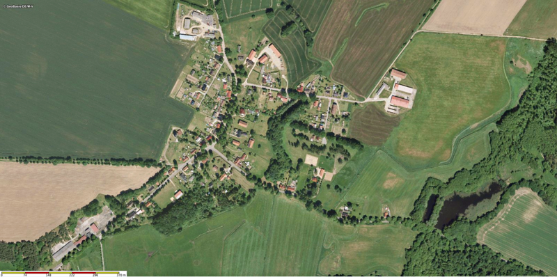 Datei:Goldenbow Luftbild 2017.png