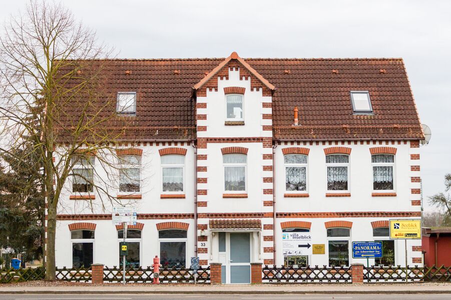 Geschäftsgebäude - ehem. Kinderarztpraxis Bad Kleinen (2018)