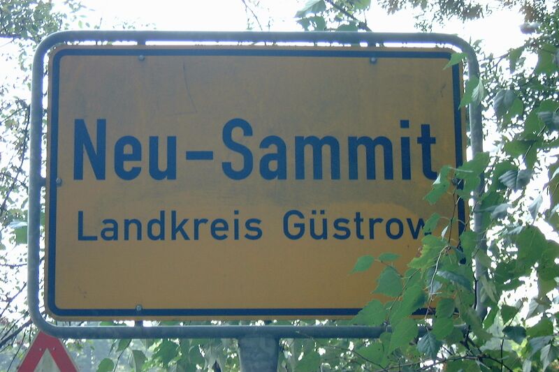 Datei:Neu Sammit-KA Dobbertin 161 (2002).jpg