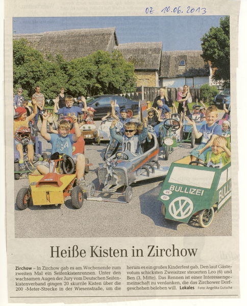Datei:2013 Seifenkisten Rennen.jpg