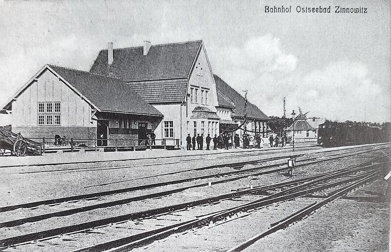 Datei:Zinnowitz-AK041-Bahnhof.jpg