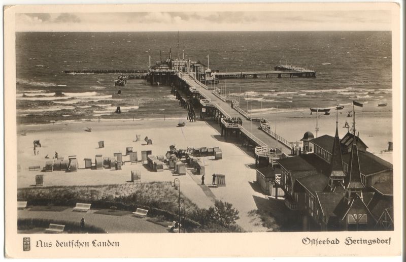 Datei:Heringsdorf Seebrücke See.jpg