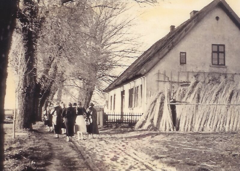 Datei:1935 Lüderhof Dorfstraße.jpg