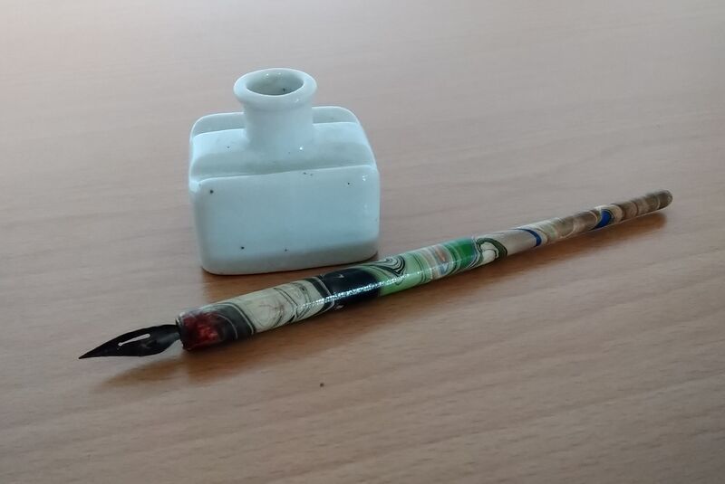 Datei:Tintenfass.jpg