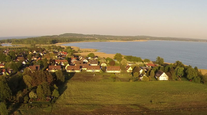 Datei:07 Inselhof Streckelberg.jpg