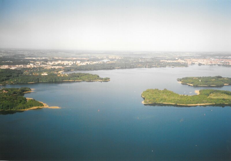 Datei:Schwerin-Luftbild 0303 (2000).jpg