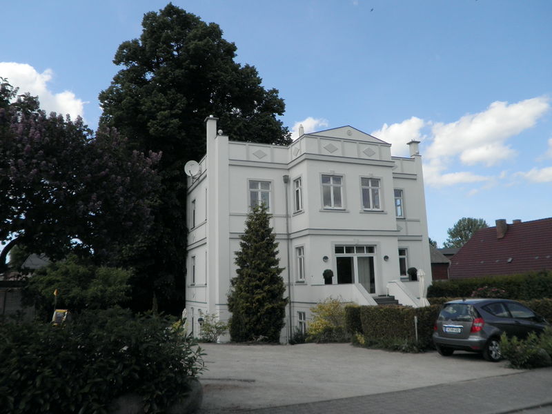 Datei:Gutshaus Teil.jpg
