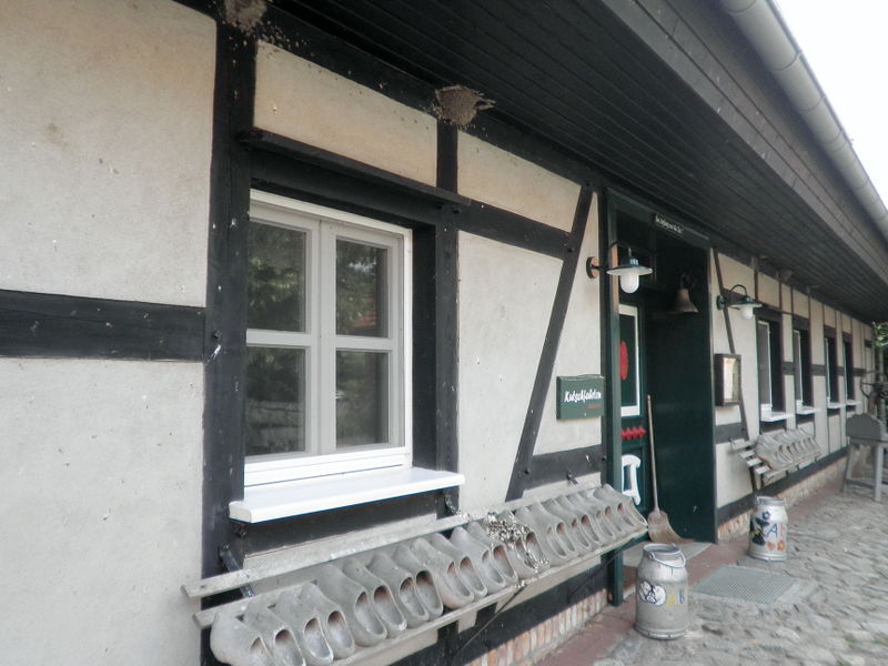 Datei:Stolperhof 3.jpg
