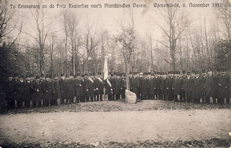 Datei:AK Einweihung Reuter-Eiche 1910.jpg