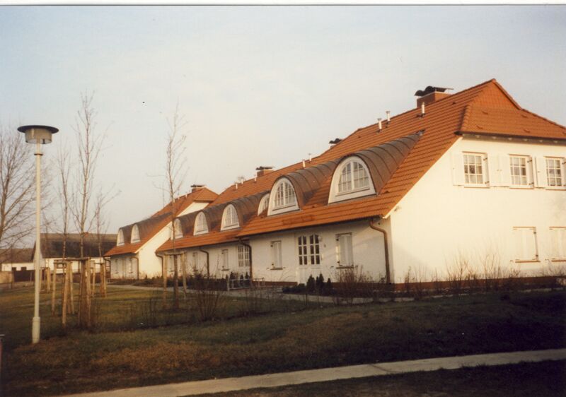 Datei:1998 Dorfstr 16-19.jpg