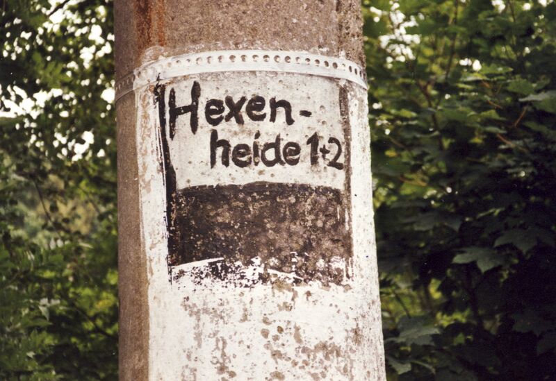 Datei:Hexenheide Bezeichnung Schild.jpg