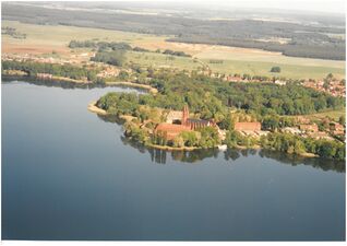 Dobbertin-Luftbild 131 (2000).jpg