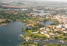 Schwerin-Luftbild 0333 (2000).jpg