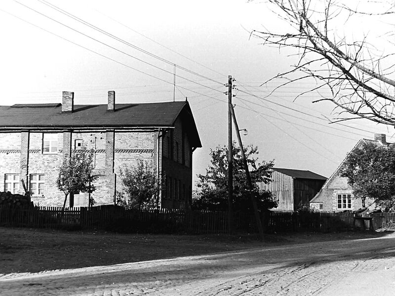 Datei:HVBK-verbliebenes Gebäude 1 DU.JPG