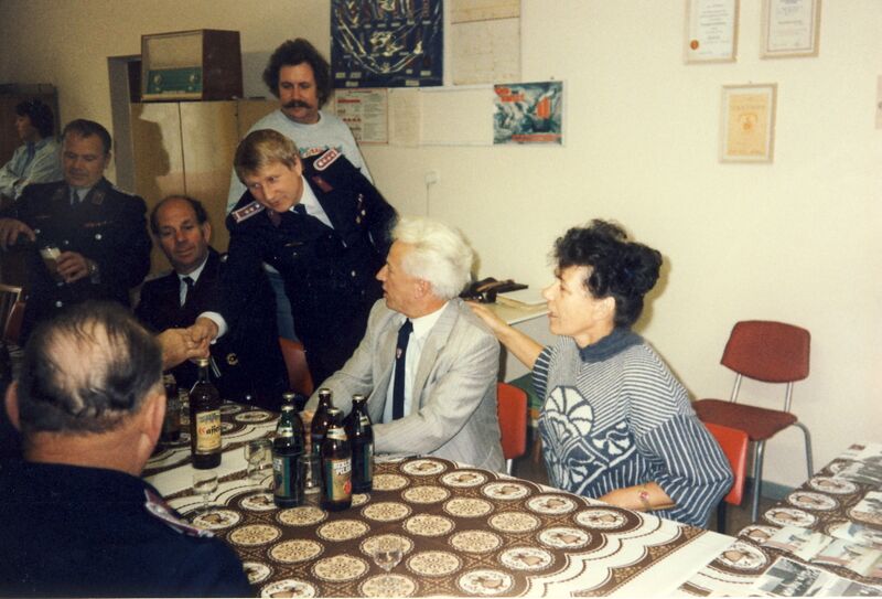 Datei:1990 Feuerwehr.jpg