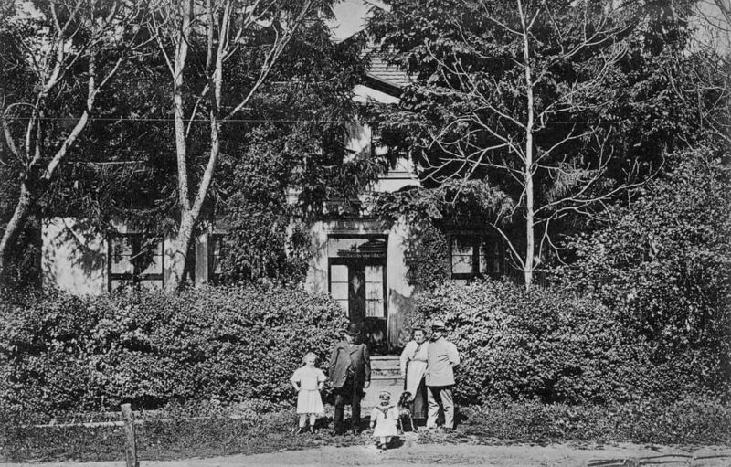 Datei:Neuendorf Försterei 2.jpg