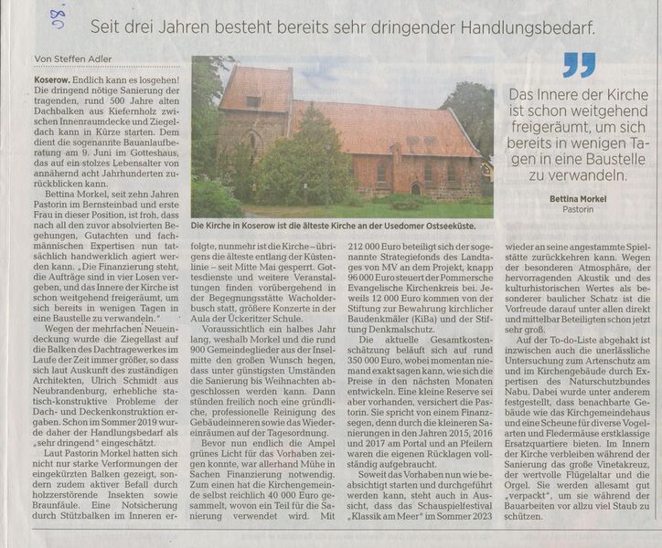 Datei:2022 Koserow Kirche 2.jpg