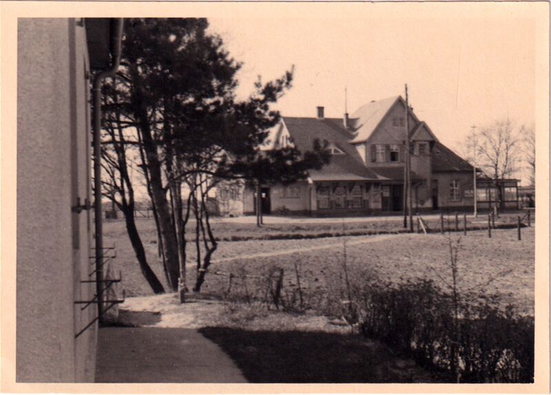 Datei:Zempin-Foto-Bahnhof-1935.jpg