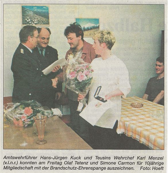 Datei:Feuerwehrehrung 1997.jpg