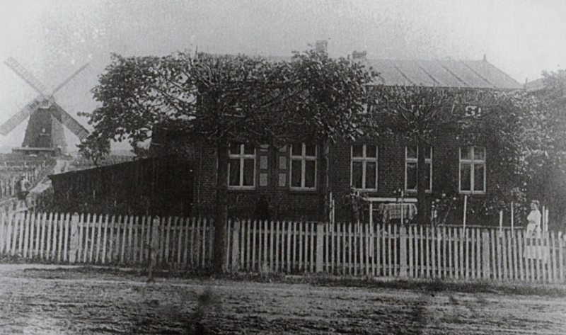 Datei:Gnoien Mühle 3.png