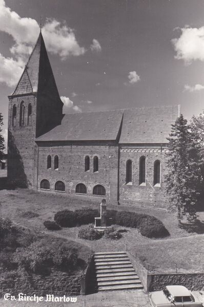 Datei:MarlowKir008.jpg