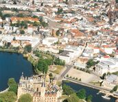 Schwerin-Luftbild 1131 (2000).jpg